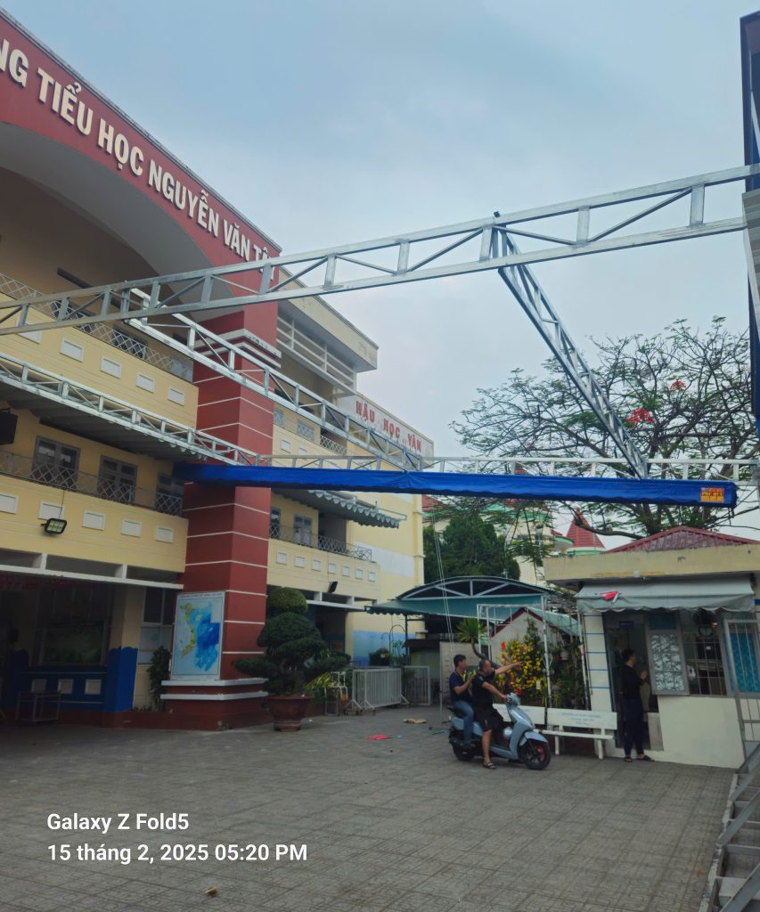 Mái xếp Phú Quý